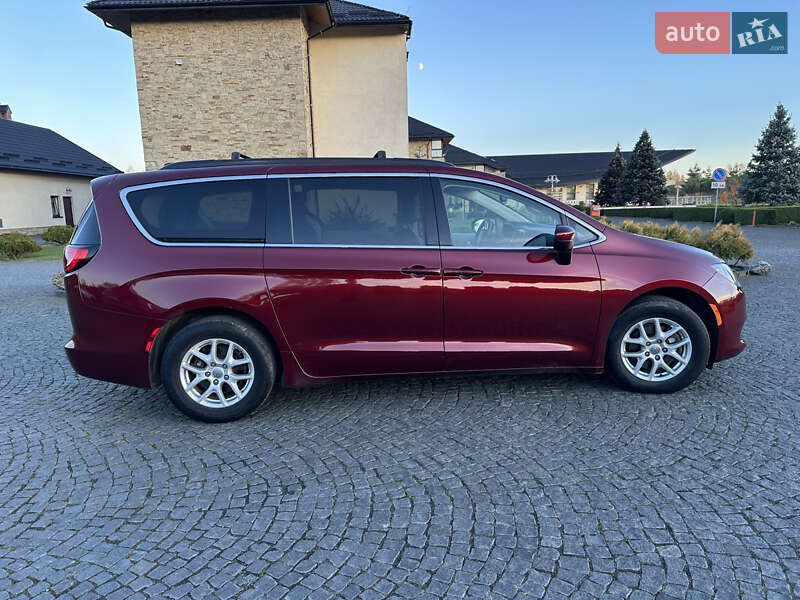 Мінівен Chrysler Voyager 2020 в Жовкві фото 16 Мінівен Chrysler Voyager 2020 в Жовкві