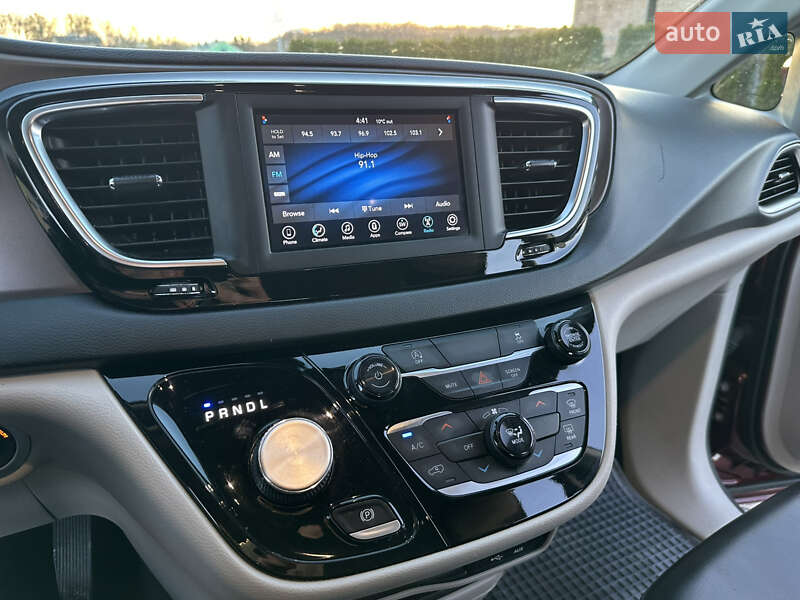 Мінівен Chrysler Voyager 2020 в Жовкві фото 34 Мінівен Chrysler Voyager 2020 в Жовкві