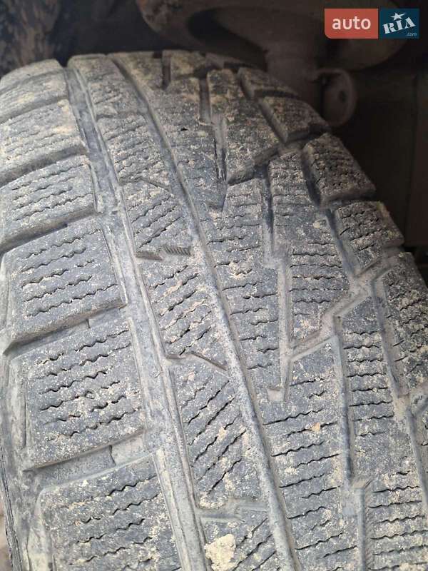 Минивэн Chrysler Voyager 2001 в Горохове