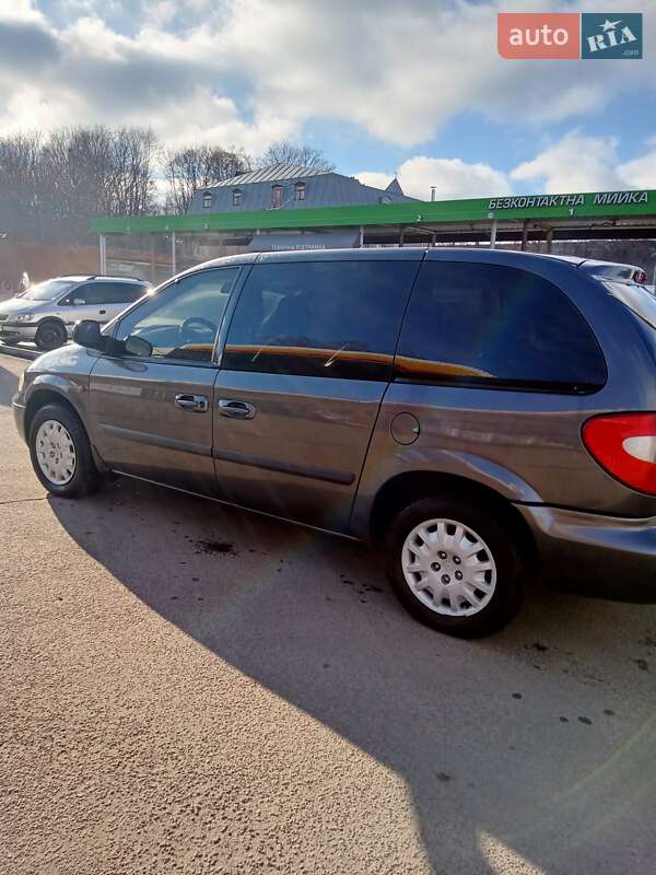 Універсал Chrysler Voyager 2004 в Вінниці