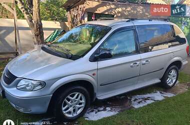 Мінівен Chrysler Voyager 2002 в Бучі