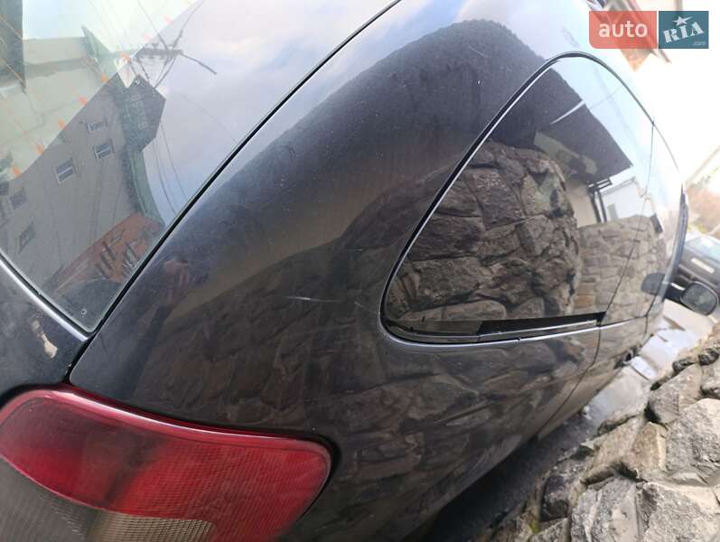 Минивэн Chrysler Voyager 2005 в Киеве