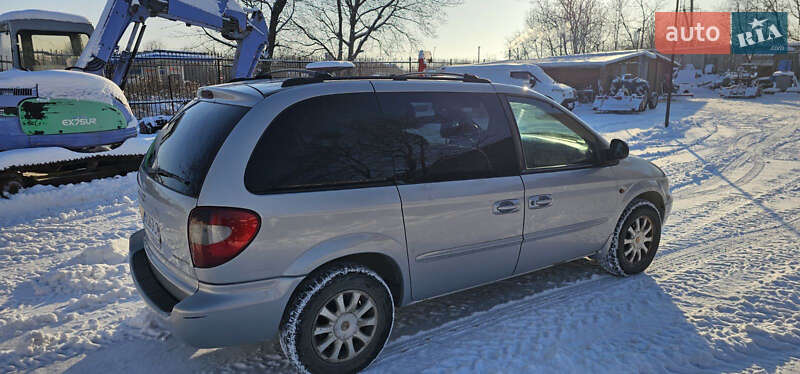Универсал Chrysler Voyager 2001 в Каменец-Подольском
