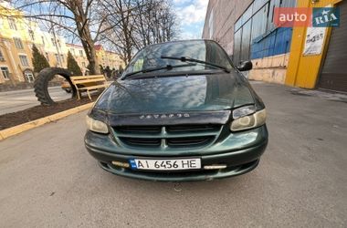 Минивэн Chrysler Voyager 1999 в Киеве