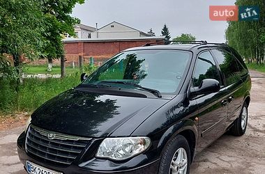 Минивэн Chrysler Voyager 2007 в Ровно