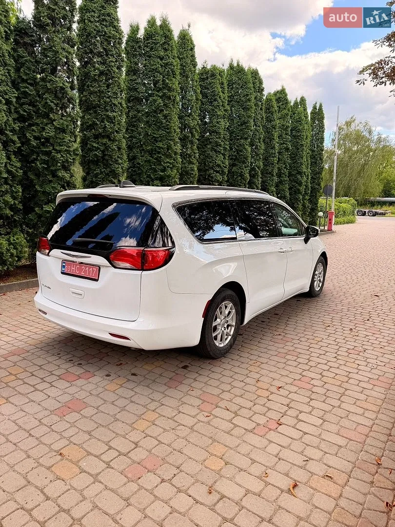 2020 Chrysler Voyager - мініатюра 6
