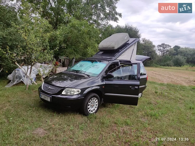 Chrysler Voyager 2002