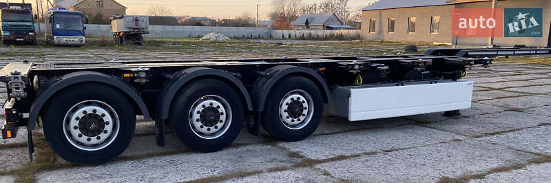 Контейнеровоз напівпричіп CIMC SilverGreen SG 03 2016 в Жовкві