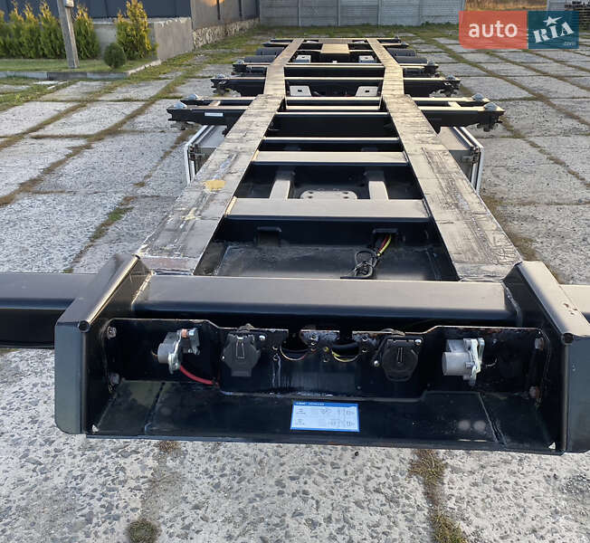 Контейнеровоз напівпричіп CIMC SilverGreen SG 03 2016 в Жовкві