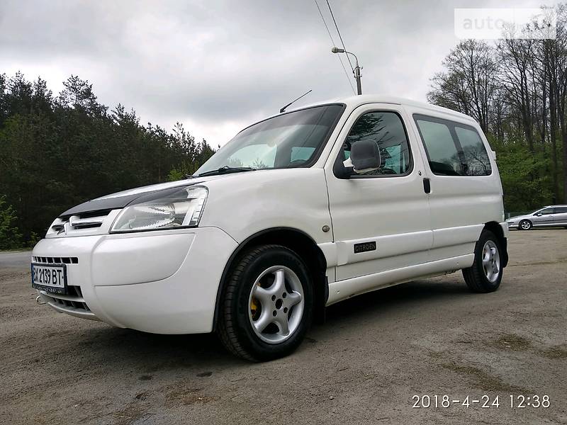 Citroen Berlingo пасс. 2005 года