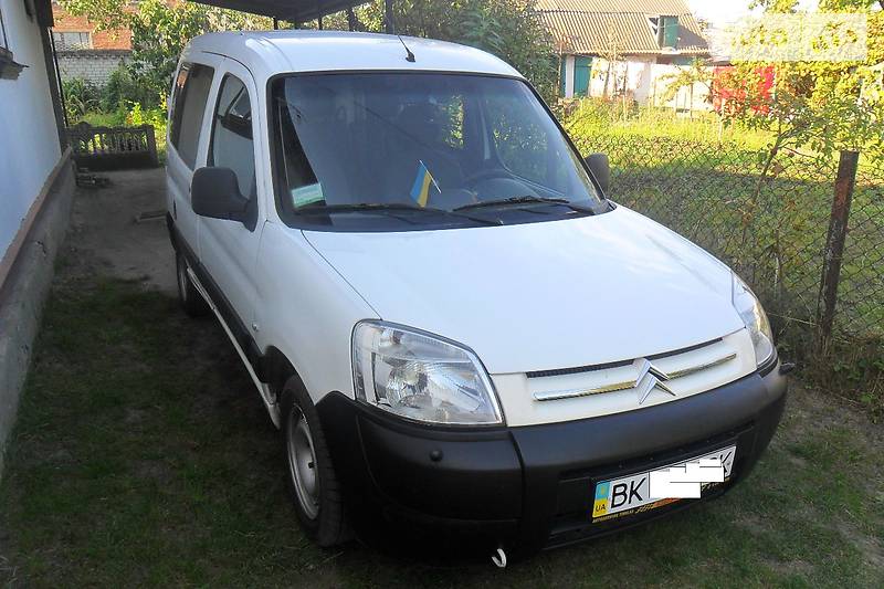 Универсал Citroen Berlingo 2008 в Костополе