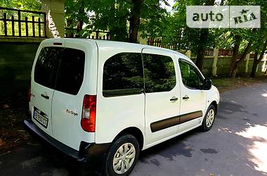 Грузопассажирский фургон Citroen Berlingo 2010 в Виннице