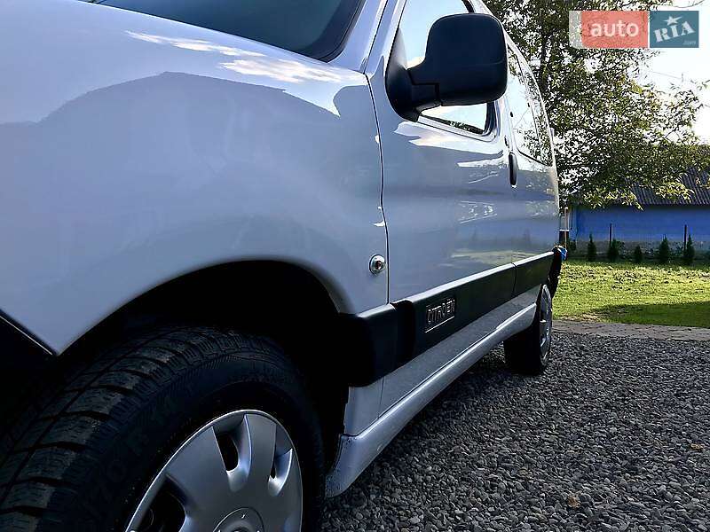 Универсал Citroen Berlingo 2010 в Львове