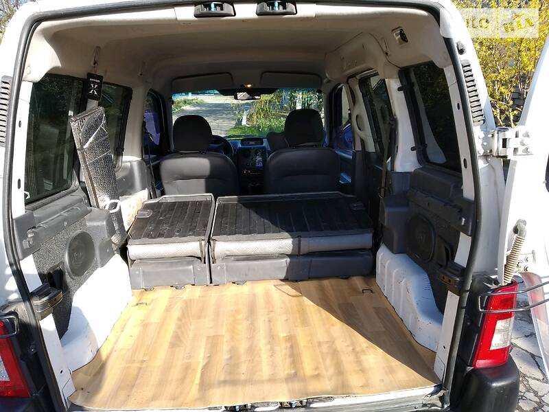 Грузопассажирский фургон Citroen Berlingo 2006 в Каменском фото 10 Грузопассажирский фургон Citroen Berlingo 2006 в Каменском