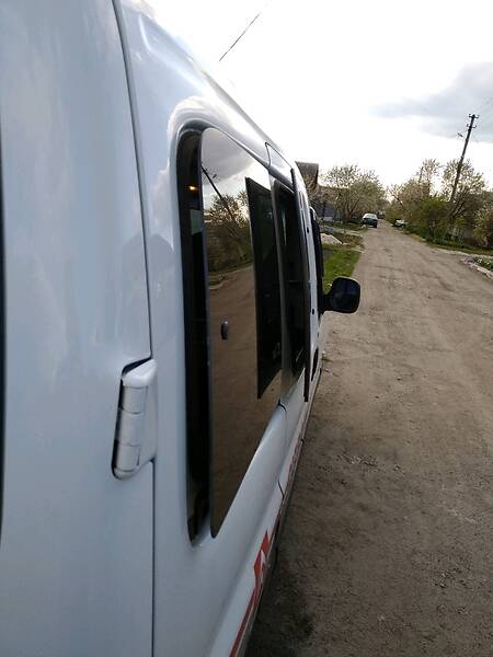 Грузопассажирский фургон Citroen Berlingo 2006 в Каменском фото 20 Грузопассажирский фургон Citroen Berlingo 2006 в Каменском