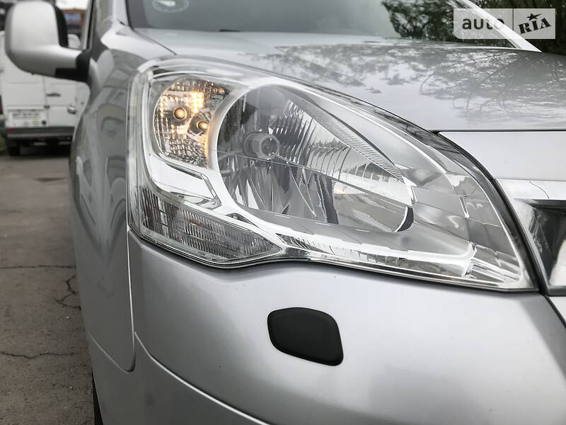 Мінівен Citroen Berlingo 2010 в Івано-Франківську фото 63 Мінівен Citroen Berlingo 2010 в Івано-Франківську