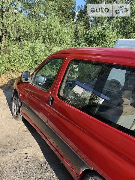 Вантажопасажирський фургон Citroen Berlingo 2008 в Києві