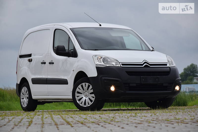 Вантажопасажирський фургон Citroen Berlingo 2015 в Дрогобичі