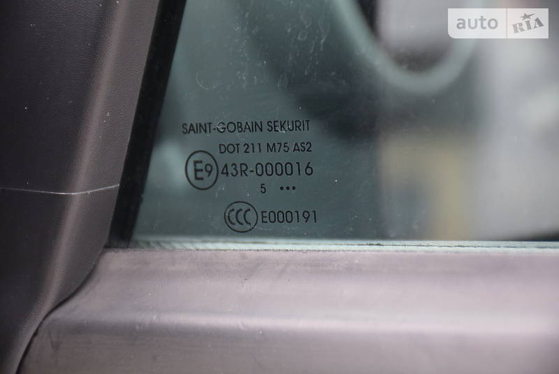 Вантажопасажирський фургон Citroen Berlingo 2015 в Дрогобичі