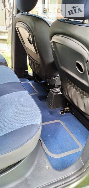 Вантажопасажирський фургон Citroen Berlingo 2005 в Коломиї