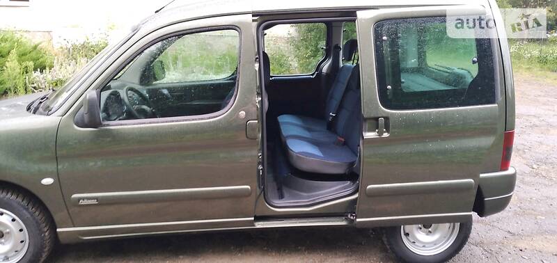 Вантажопасажирський фургон Citroen Berlingo 2005 в Коломиї