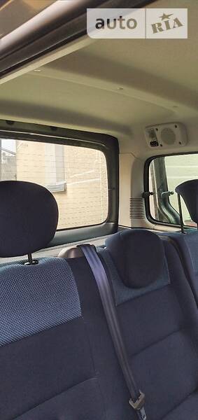 Вантажопасажирський фургон Citroen Berlingo 2005 в Коломиї