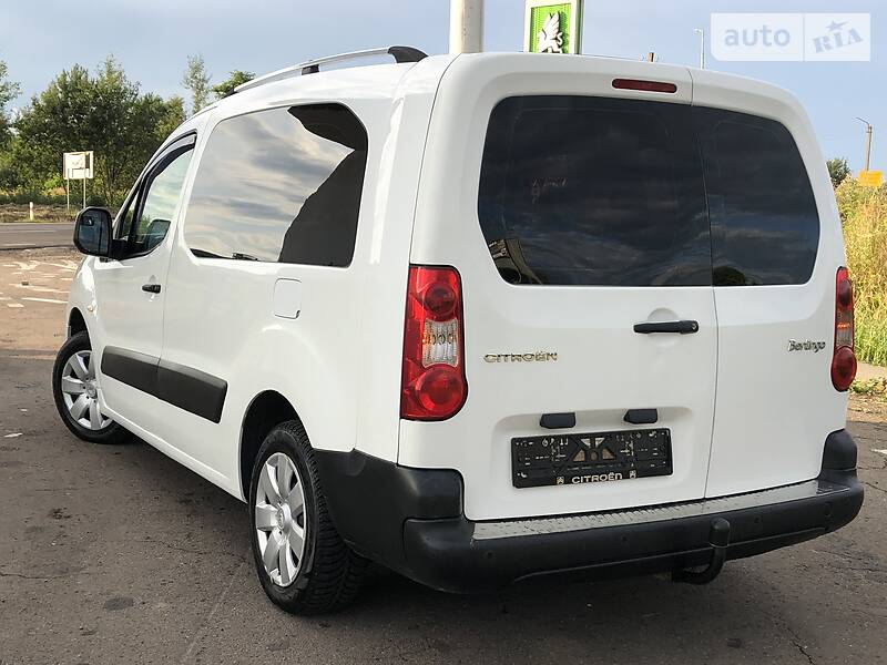 Вантажопасажирський фургон Citroen Berlingo 2011 в Дрогобичі