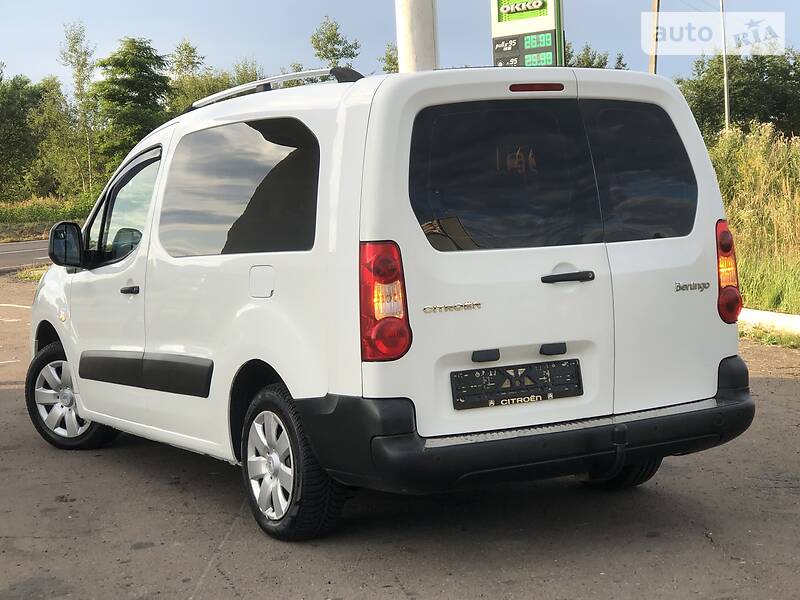 Вантажопасажирський фургон Citroen Berlingo 2011 в Дрогобичі