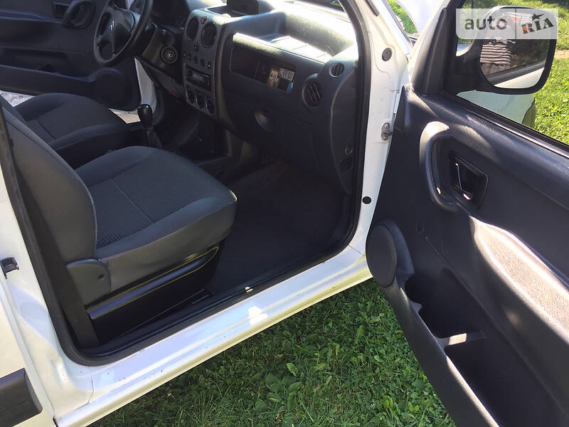 Універсал Citroen Berlingo 2009 в Рівному