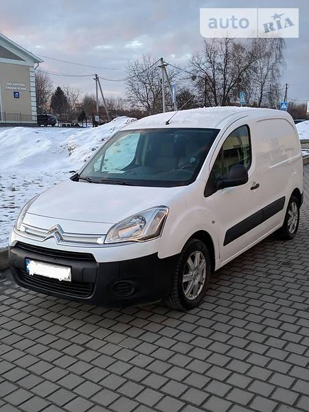 Вантажопасажирський фургон Citroen Berlingo 2013 в Львові