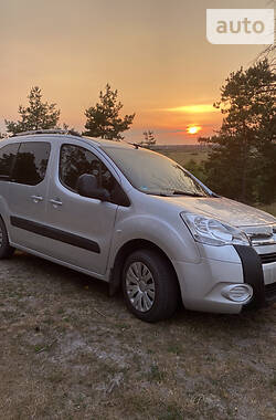 Універсал Citroen Berlingo 2011 в Володимирці