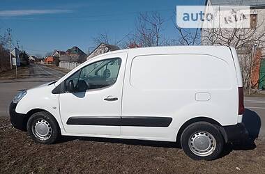 Вантажопасажирський фургон Citroen Berlingo 2010 в Києві