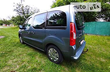 Універсал Citroen Berlingo 2010 в Черкасах