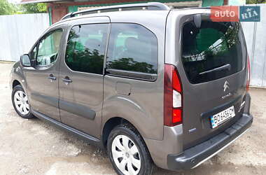 Минивэн Citroen Berlingo 2016 в 