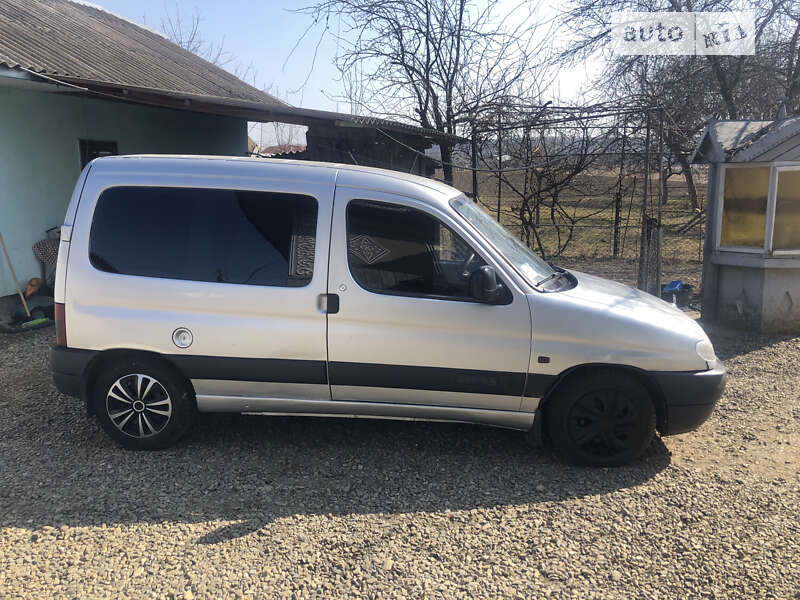 Мінівен Citroen Berlingo 1998 в Косові