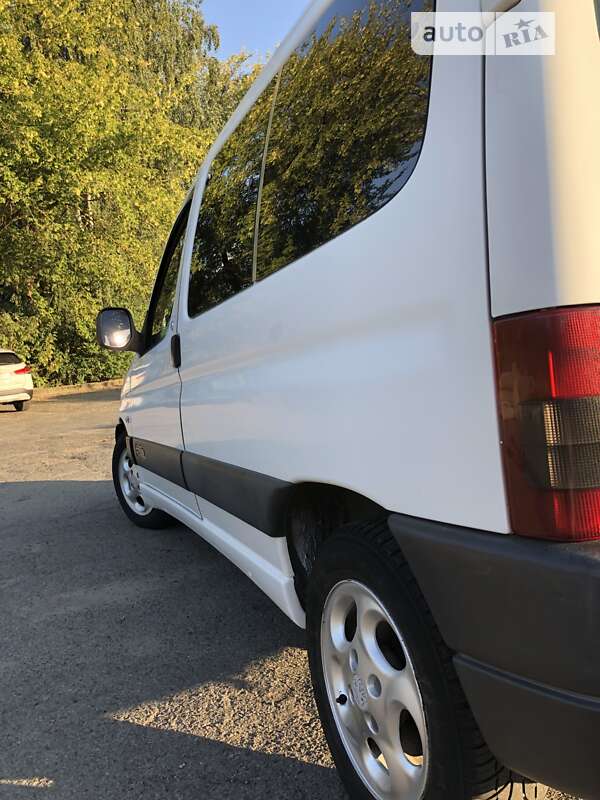 Минивэн Citroen Berlingo 2001 в Луцке