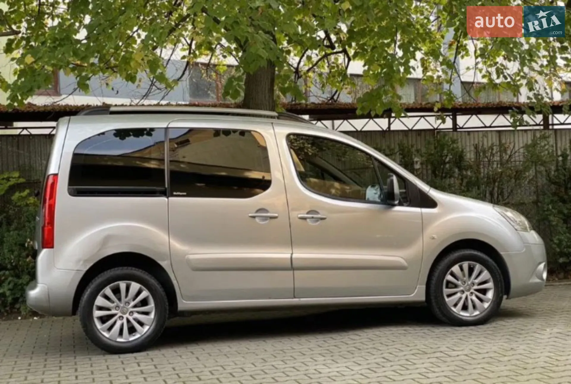 2010 Citroen Berlingo - мініатюра 10