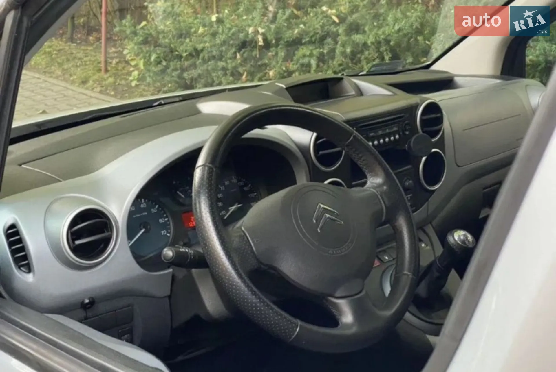 2010 Citroen Berlingo - мініатюра 19