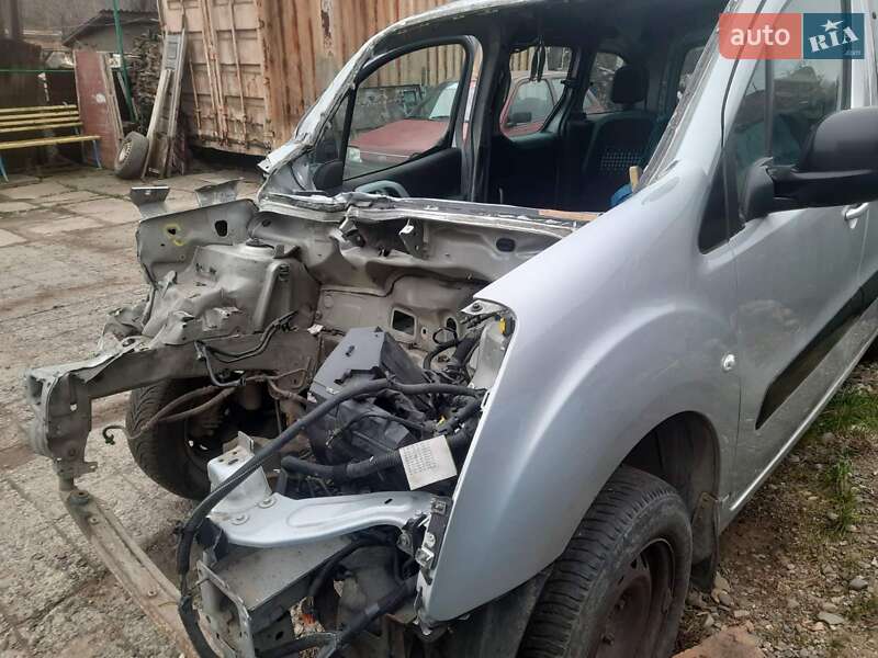 Мінівен Citroen Berlingo 2013 в Чернівцях