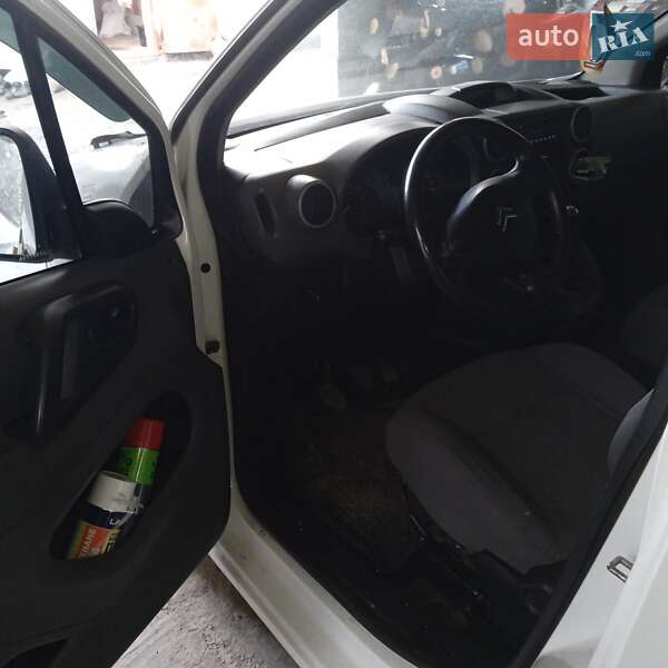 Минивэн Citroen Berlingo 2009 в Черкассах