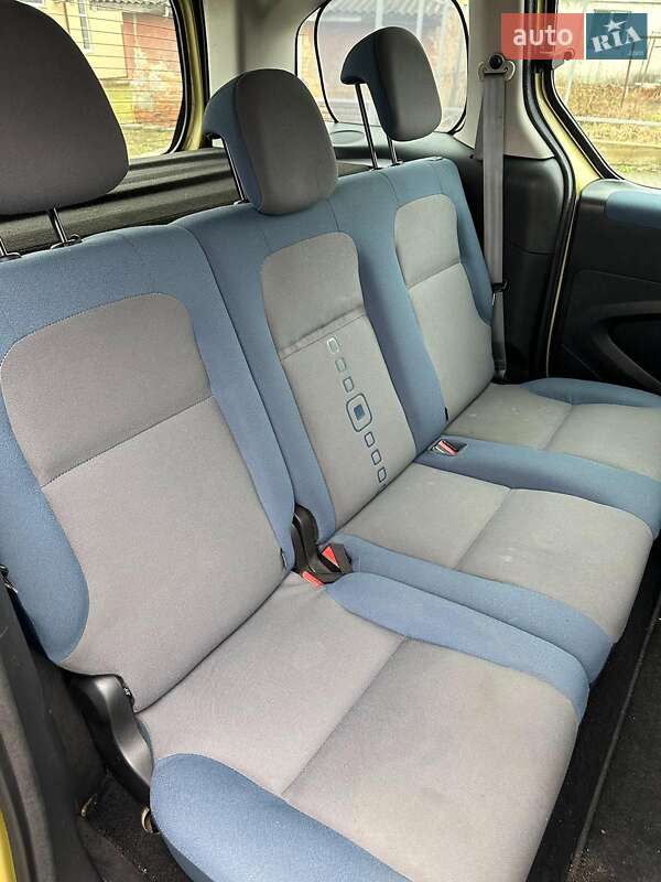 Минивэн Citroen Berlingo 2008 в Городке