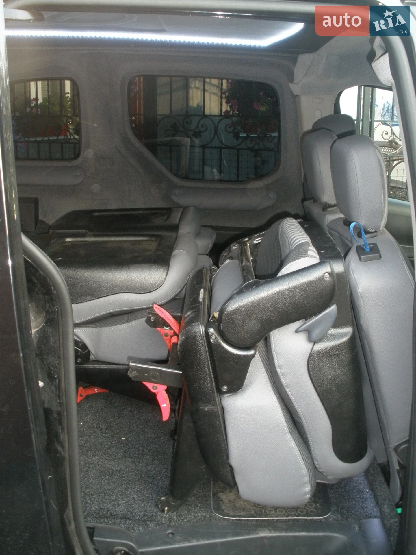 2010 Citroen Berlingo - мініатюра 9
