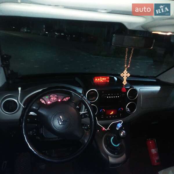 Минивэн Citroen Berlingo 2011 в Ужгороде