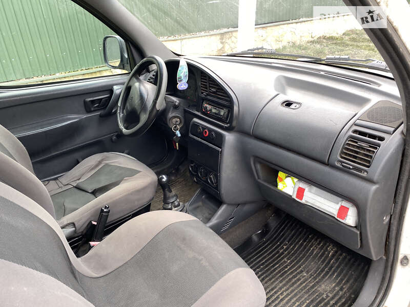 Минивэн Citroen Berlingo 2000 в Зборове