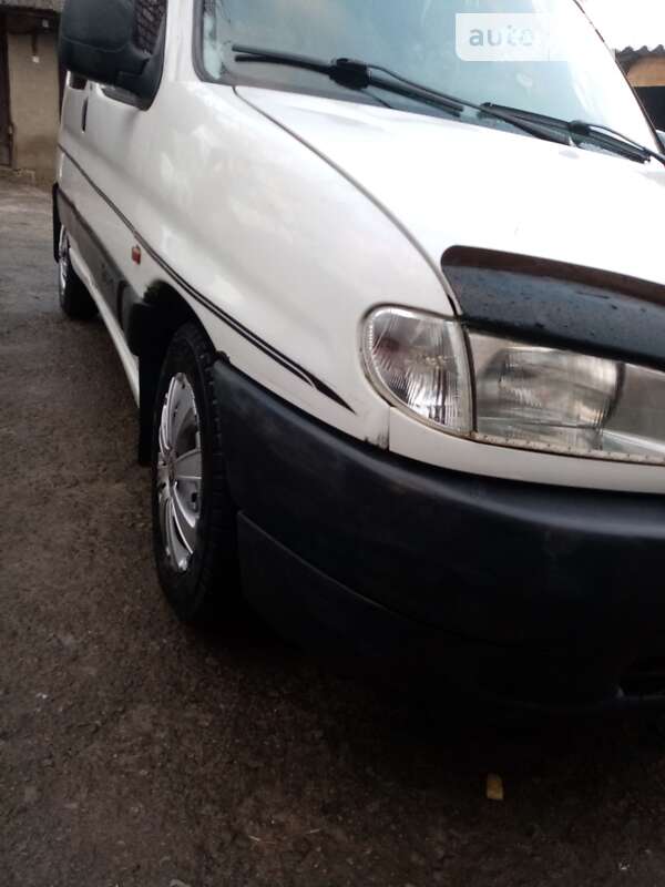 Мінівен Citroen Berlingo 1999 в Шумську