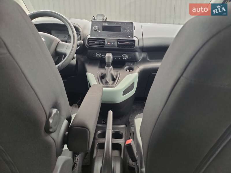 Минивэн Citroen Berlingo 2019 в Киеве