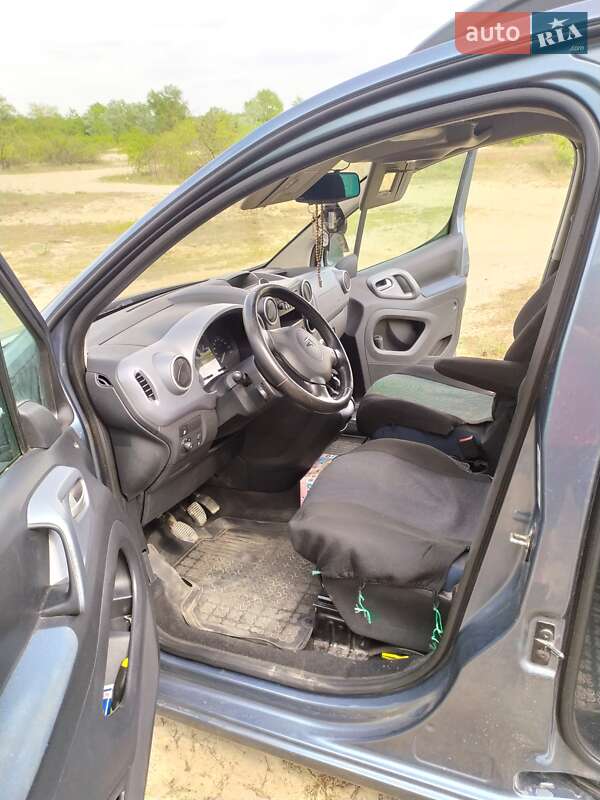 Минивэн Citroen Berlingo 2011 в Киеве