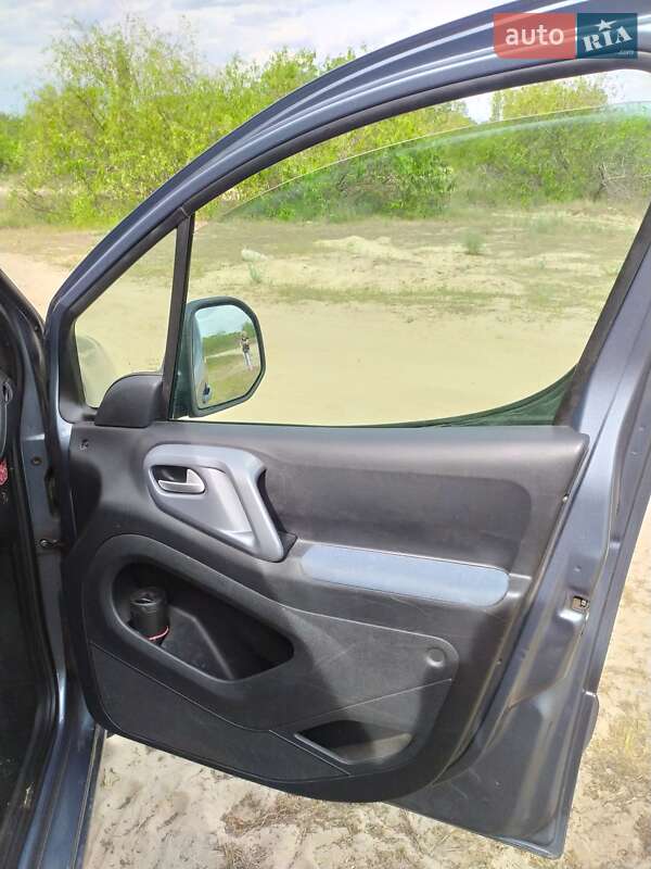 Минивэн Citroen Berlingo 2011 в Киеве