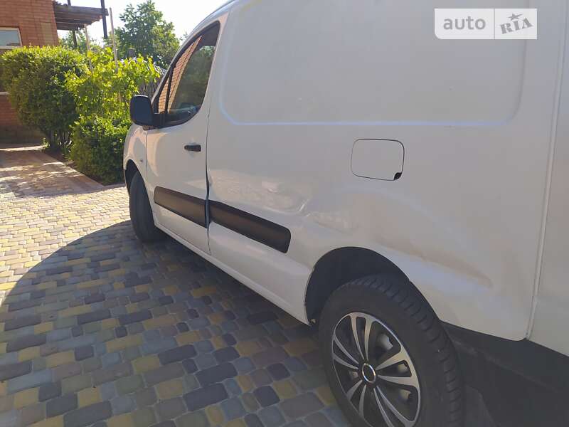 Грузовой фургон Citroen Berlingo 2016 в Кропивницком фото 8 Грузовой фургон Citroen Berlingo 2016 в Кропивницком