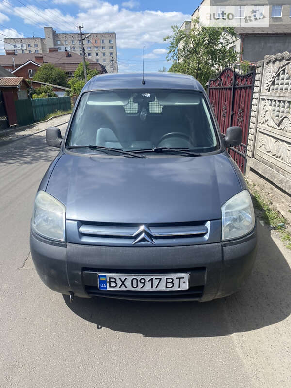 Грузовой фургон Citroen Berlingo 2006 в Шепетовке